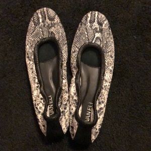 Genuine leather Black and white snakeskin flats